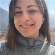 Laureata in lingue e letterature internazionali, con tre anni di esperienza, offre lezioni private di lingue e materie umanistiche